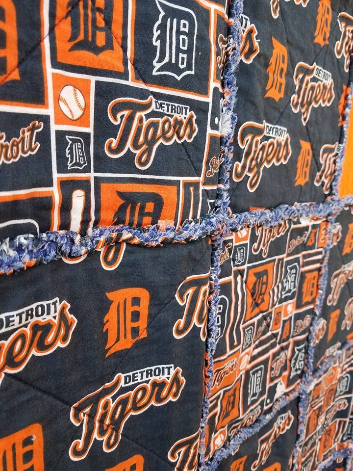 Sports Teams Rag Quilts, Made to order