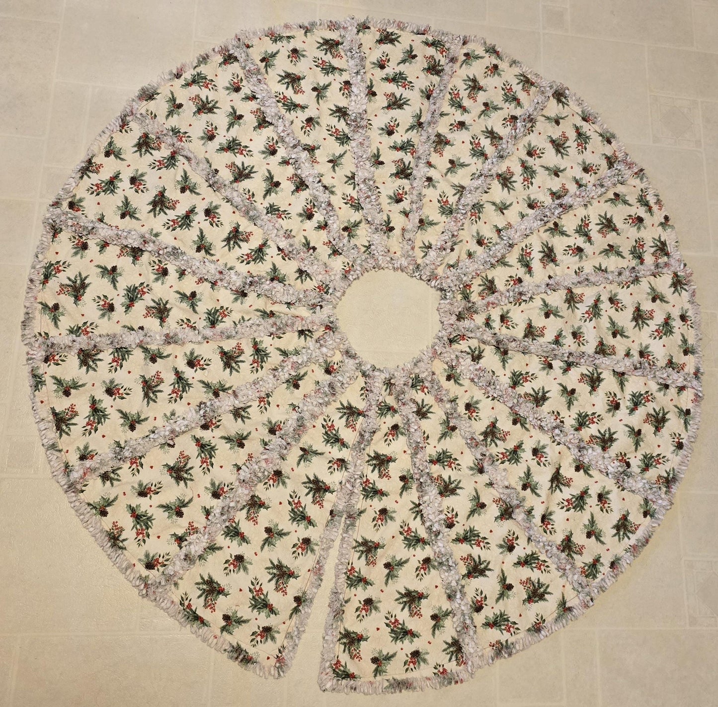 Handmade Rag Quilt Christmas Tree Skirt: Flannel & Cotton, 44-48 in